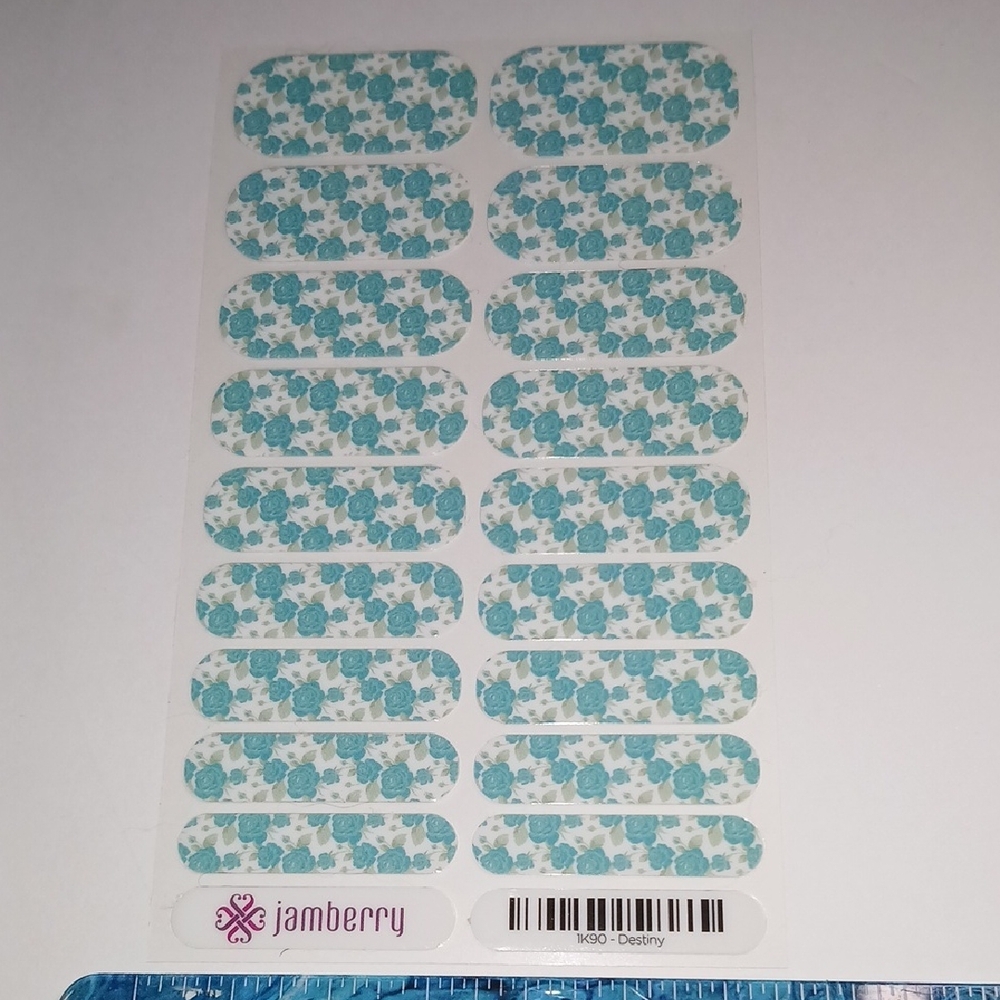 Jamberry Teal Floral 1K90 Destiny Nail Wraps